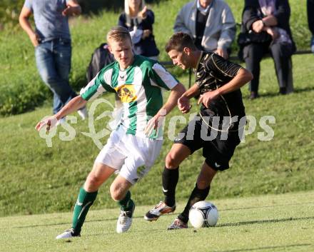 Fussball. Kaerntner Liga. Koettmannsdorf gegen Voelkermarkt. Globotschnig Daniel (Koettmannsdorf), Primusch Daniel Ulrich (Voelkermarkt). Koettmannsdorf, 22.9.2012.
Foto: Kuess
---
pressefotos, pressefotografie, kuess, qs, qspictures, sport, bild, bilder, bilddatenbank