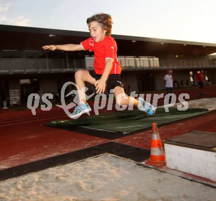 Leichtathletikanlage. Leopold Wagner Arena. Klagenfurt, 11.9.2012.
Foto: Kuess
---
pressefotos, pressefotografie, kuess, qs, qspictures, sport, bild, bilder, bilddatenbank