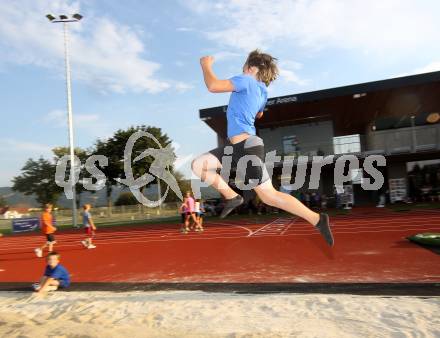 Leichtathletikanlage. Leopold Wagner Arena. Klagenfurt, 11.9.2012.
Foto: Kuess
---
pressefotos, pressefotografie, kuess, qs, qspictures, sport, bild, bilder, bilddatenbank