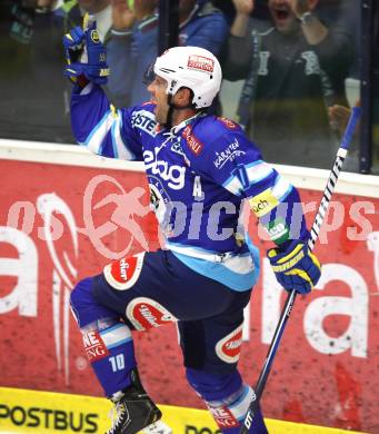 EBEL. Eishockey Bundesliga. VSV gegen Medvescak Zagreb. Torjubel Derek Damon (VSV). Villach, am 23.9.2012.
Foto: Kuess
---
pressefotos, pressefotografie, kuess, qs, qspictures, sport, bild, bilder, bilddatenbank