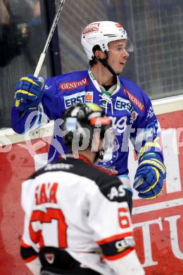 EBEL. Eishockey Bundesligal. EC VSV gegen HC Orli Znojmo. Torjubel Marco Pewal (VSV). Villach, am 28.9.2012.
Foto: Kuess 


---
pressefotos, pressefotografie, kuess, qs, qspictures, sport, bild, bilder, bilddatenbank