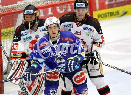 EBEL. Eishockey Bundesligal. EC VSV gegen HC Orli Znojmo. Nikolaus Hartl,  (VSV), Filip Landsman, Ales Sova (Znojmo). Villach, am 28.9.2012.
Foto: Kuess 


---
pressefotos, pressefotografie, kuess, qs, qspictures, sport, bild, bilder, bilddatenbank