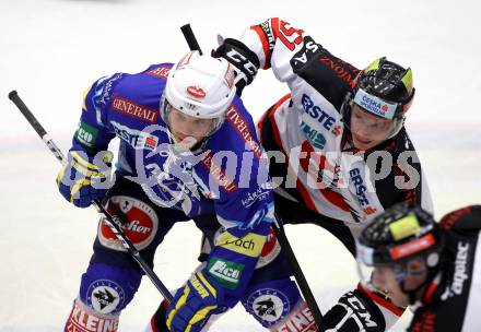 EBEL. Eishockey Bundesligal. EC VSV gegen HC Orli Znojmo. Derek Damon,  (VSV), Jan Seda (Znojmo). Villach, am 28.9.2012.
Foto: Kuess 


---
pressefotos, pressefotografie, kuess, qs, qspictures, sport, bild, bilder, bilddatenbank