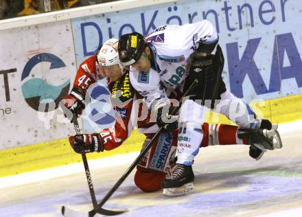 EBEL. Eishockey Bundesliga. EC KAC gegen SAPA Fehervar AV19. David Schuller,  (KAC), Ladislav Sikorcin (Alba Volan). Klagenfurt, am 28.9.2012.
Foto: Kuess 


---
pressefotos, pressefotografie, kuess, qs, qspictures, sport, bild, bilder, bilddatenbank