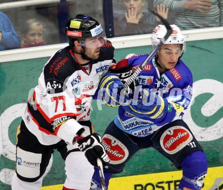 EBEL. Eishockey Bundesligal. EC VSV gegen HC Orli Znojmo. Marius Goehringer,  (VSV), Kyle Wharton (Znojmo). Villach, am 28.9.2012.
Foto: Kuess 


---
pressefotos, pressefotografie, kuess, qs, qspictures, sport, bild, bilder, bilddatenbank