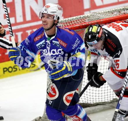 EBEL. Eishockey Bundesligal. EC VSV gegen HC Orli Znojmo. Torjubel Marco Pewal (VSV). Villach, am 28.9.2012.
Foto: Kuess 


---
pressefotos, pressefotografie, kuess, qs, qspictures, sport, bild, bilder, bilddatenbank