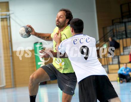 Handball Bundesliga. HC Kelag Kaernten gegn HC ece bulls Bruck. Branko Bedekovic, (HCK), Markus Jantscher (Bruck). Viktring, am 29.9.2012.
Foto: Kuess
---
pressefotos, pressefotografie, kuess, qs, qspictures, sport, bild, bilder, bilddatenbank