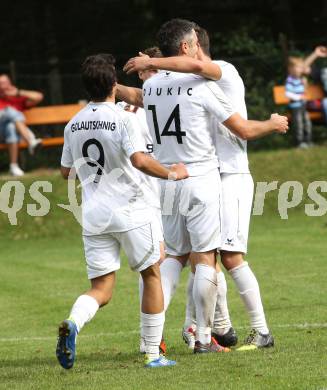 Fussball Kaerntner Liga. ATUS Ferlach gegen Rapid Lienz. Torjubel  (Ferlach). Ferlach, am 29.9.2012.
Foto:Kuess
---
pressefotos, pressefotografie, kuess, qs, qspictures, sport, bild, bilder, bilddatenbank