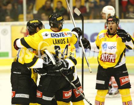 EBEL. Eishockey Bundesliga. EC KAC gegen UPC Vienna Capitals. Torjubel (Caps). Klagenfurt, am 30.9.2012.
Foto: Kuess 


---
pressefotos, pressefotografie, kuess, qs, qspictures, sport, bild, bilder, bilddatenbank