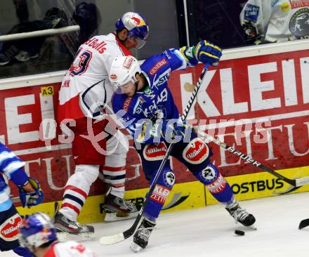 EBEL. Eishockey Bundesligal. EC VSV gegen EC Red Bull Salzburg. Derek Ryan,  (VSV), Patrick Obrist (Salzburg). Villach, am 5.10.2012.
Foto: Kuess 


---
pressefotos, pressefotografie, kuess, qs, qspictures, sport, bild, bilder, bilddatenbank