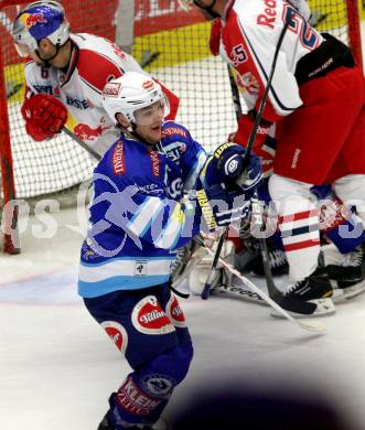 EBEL. Eishockey Bundesligal. EC VSV gegen EC Red Bull Salzburg. Torjubel John Hughes (VSV). Villach, am 5.10.2012.
Foto: Kuess 


---
pressefotos, pressefotografie, kuess, qs, qspictures, sport, bild, bilder, bilddatenbank