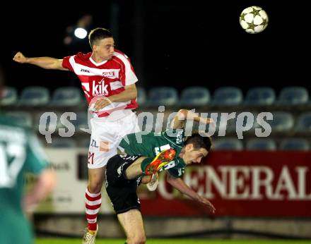 Fussball Regionalliga. Feldkirchen gegen GAK. Kevin Vaschauner, (Feldkirchen), Sebastian Radakovics (GAK). Feldkirchen, 5.10.2012.
Foto: Kuess
---
pressefotos, pressefotografie, kuess, qs, qspictures, sport, bild, bilder, bilddatenbank