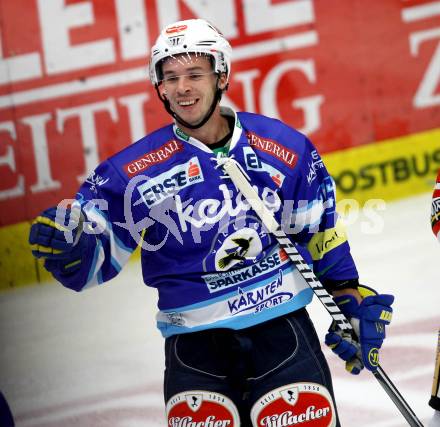 EBEL. Eishockey Bundesligal. EC VSV gegen HC Orli Znojmo. Jubel Marco Pewal (VSV). Villach, am 28.9.2012.
Foto: Kuess 


---
pressefotos, pressefotografie, kuess, qs, qspictures, sport, bild, bilder, bilddatenbank