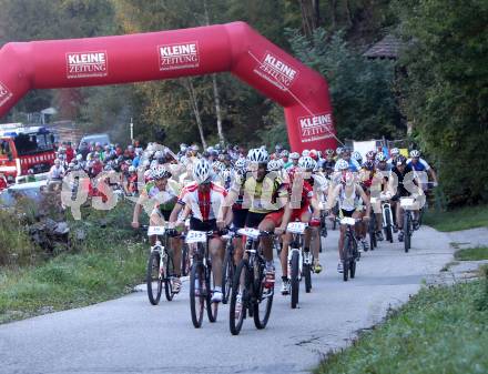 Kosiak Loewe. Berg Duathlon.  Start. Feistritz im Rosental, am 6.10.2012.
Foto: Kuess
---
pressefotos, pressefotografie, kuess, qs, qspictures, sport, bild, bilder, bilddatenbank