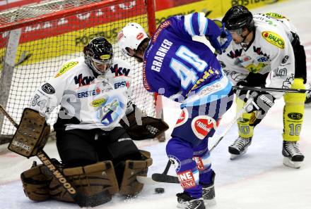 EBEL. Eishockey Bundesligal. EC VSV gegen Dornbirner Eishockey Club.  Michael Grabner (VSV), ENZENHOFER Hannes; KOZEK Andrew Jacob (Dornbirn). Villach, am 7.10.2012.
Foto: Kuess 


---
pressefotos, pressefotografie, kuess, qs, qspictures, sport, bild, bilder, bilddatenbank