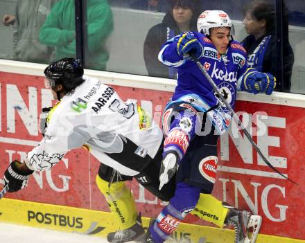 EBEL. Eishockey Bundesligal. EC VSV gegen Dornbirner Eishockey Club.  Marius Goehringer, (VSV), AARSSEN Scott Andrew (Dornbirn). Villach, am 7.10.2012.
Foto: Kuess 


---
pressefotos, pressefotografie, kuess, qs, qspictures, sport, bild, bilder, bilddatenbank