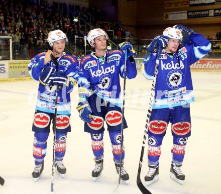 EBEL. Eishockey Bundesligal. EC VSV gegen Dornbirner Eishockey Club.  John Hughes, Derek Ryan, Andreas Wiedergut (VSV). Villach, am 7.10.2012.
Foto: Kuess 


---
pressefotos, pressefotografie, kuess, qs, qspictures, sport, bild, bilder, bilddatenbank