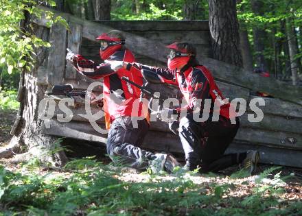 Eishockey Bundesliga. Sommertraining. Teambuilding KAC. Paintball. Schreckendorf, am 25.8.2012.
Foto: Kuess
---
pressefotos, pressefotografie, kuess, qs, qspictures, sport, bild, bilder, bilddatenbank