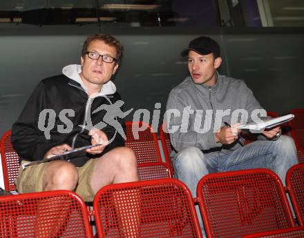 Eishockey. VSV. Hannu Jaervenpaeae, Marc Brown. Villach, 31.7.2012.
Foto: Kuess
---
pressefotos, pressefotografie, kuess, qs, qspictures, sport, bild, bilder, bilddatenbank