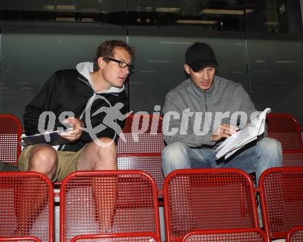 Eishockey. VSV.  Hannu Jaervenpaeae, Marc Brown. Villach, 31.7.2012.
Foto: Kuess
---
pressefotos, pressefotografie, kuess, qs, qspictures, sport, bild, bilder, bilddatenbank