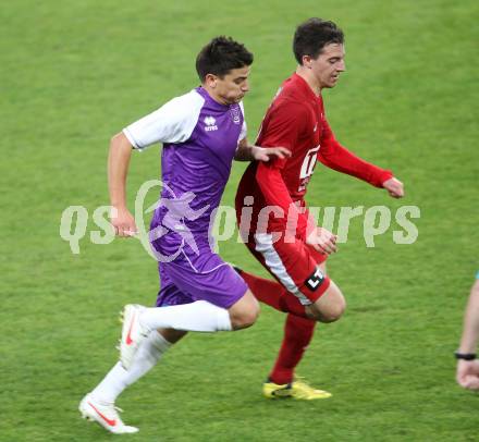 Fussball SK Austria Klagenfurt gegen St. Florian. Siegfried Rasswalder, (Klagenfurt), Florian Krennmayr  (St. Florian), Klagenfurt, 13.10.2012.
Foto: Kuess
---
pressefotos, pressefotografie, kuess, qs, qspictures, sport, bild, bilder, bilddatenbank