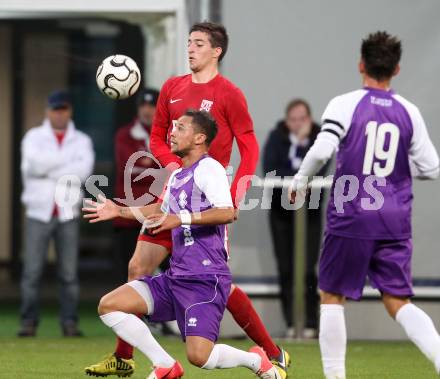 Fussball SK Austria Klagenfurt gegen St. Florian. Marco Sahanek, (Klagenfurt), Max Babler  (St. Florian), Klagenfurt, 13.10.2012.
Foto: Kuess
---
pressefotos, pressefotografie, kuess, qs, qspictures, sport, bild, bilder, bilddatenbank