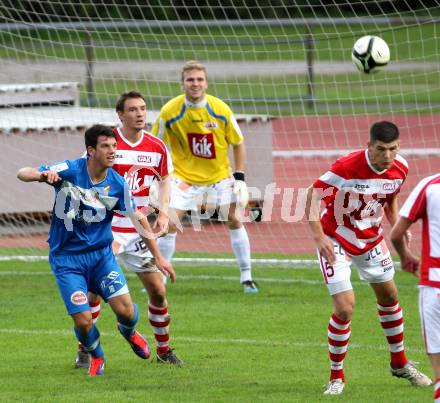 Fussball. Regionallliga. VSV gegen GAK. Dlopst Andreas, (VSV), Kammerhofer Stefan, Sare Perica (GAK). Villach, 13.10.2012.
Foto: Kuess
---
pressefotos, pressefotografie, kuess, qs, qspictures, sport, bild, bilder, bilddatenbank