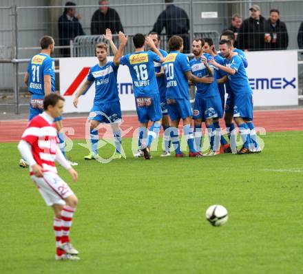 Fussball. Regionallliga. VSV gegen GAK. Torjubel (VSV). Villach, 13.10.2012.
Foto: Kuess
---
pressefotos, pressefotografie, kuess, qs, qspictures, sport, bild, bilder, bilddatenbank