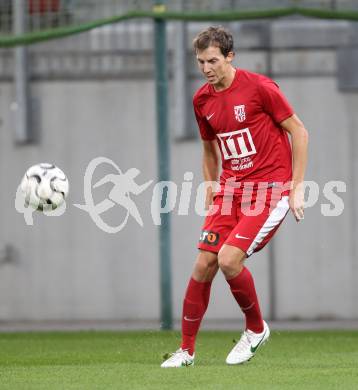 Fussball SK Austria Klagenfurt gegen St. Florian. Himmelfreundpointner Thomas (St. Florian), Klagenfurt, 13.10.2012.
Foto: Kuess
---
pressefotos, pressefotografie, kuess, qs, qspictures, sport, bild, bilder, bilddatenbank