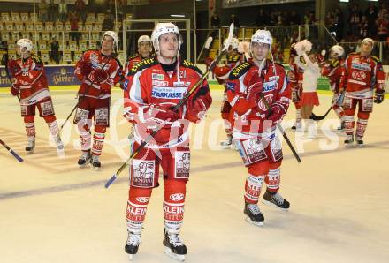 EBEL. Eishockey Bundesliga. EC KAC gegen VSV.  enttaeuschte KAC Spieler. Klagenfurt, am 14.10.2012.
Foto: Kuess 


---
pressefotos, pressefotografie, kuess, qs, qspictures, sport, bild, bilder, bilddatenbank