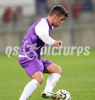 Fussball SK Austria Klagenfurt gegen St. Florian. Salihu Lumbardh (Klagenfurt). Klagenfurt, 13.10.2012.
Foto: Kuess
---
pressefotos, pressefotografie, kuess, qs, qspictures, sport, bild, bilder, bilddatenbank