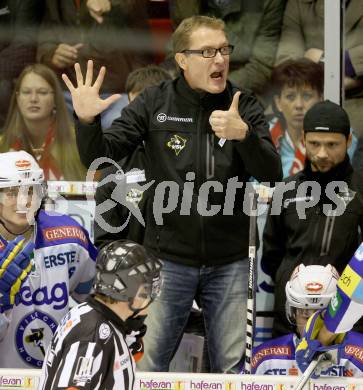 EBEL. Eishockey Bundesliga. EC KAC gegen VSV.  Trainer Hannu Jaervenpaeae (VSV). Klagenfurt, am 14.10.2012.
Foto: Kuess 

---
pressefotos, pressefotografie, kuess, qs, qspictures, sport, bild, bilder, bilddatenbank