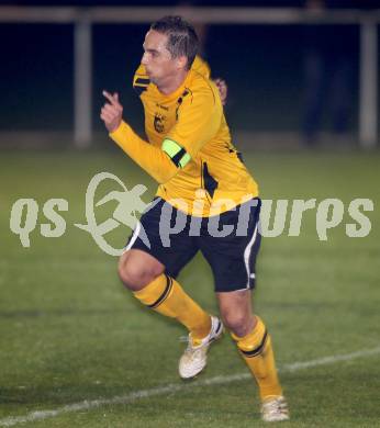 Fussball Kaerntner Liga. Welzenegg gegen WAC Amateure.  Stefan Dollinger (Welzenegg). Welzenegg, am 19.10.2012.
Foto: Kuess
---
pressefotos, pressefotografie, kuess, qs, qspictures, sport, bild, bilder, bilddatenbank