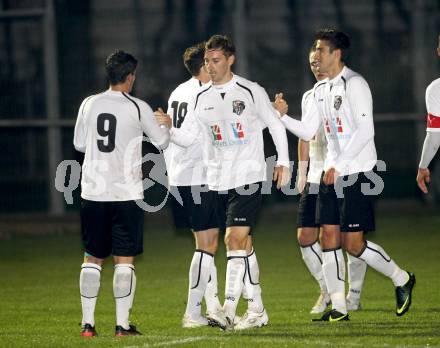 Fussball Kaerntner Liga. Welzenegg gegen WAC Amateure. Torjubel WAC. Welzenegg, am 19.10.2012.
Foto: Kuess
---
pressefotos, pressefotografie, kuess, qs, qspictures, sport, bild, bilder, bilddatenbank