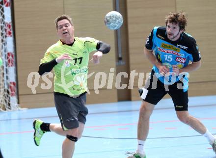 Handball Bundesliga. HC Kelag Kaernten gegen UHC Erste Bank Hollabrunn.  Florian Pontasch-Mueller, (HCK), Clemens Spenling (Hollabrunn). Klagenfurt, am 20.10.2012.
Foto: Kuess
---
pressefotos, pressefotografie, kuess, qs, qspictures, sport, bild, bilder, bilddatenbank