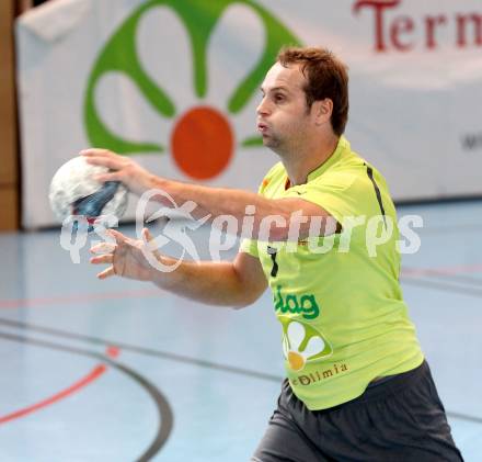 Handball Bundesliga. HC Kelag Kaernten gegen UHC Erste Bank Hollabrunn.  Bostjan Hribar (HCK). Klagenfurt, am 20.10.2012.
Foto: Kuess
---
pressefotos, pressefotografie, kuess, qs, qspictures, sport, bild, bilder, bilddatenbank