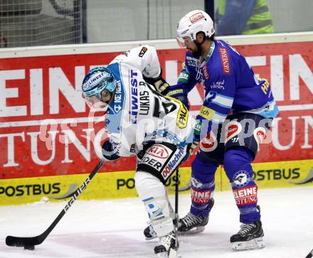 EBEL. Eishockey Bundesligal. EC VSV gegen EHC LIWEST Linz. Brad Cole,  (VSV), Robert Lukas (Linz). Villach, am 21.10.2012.
Foto: Kuess 


---
pressefotos, pressefotografie, kuess, qs, qspictures, sport, bild, bilder, bilddatenbank