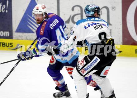 EBEL. Eishockey Bundesliga. EC KAC gegen HC TWK Innsbruck "Die Haie".   Michael Grabner,  (KAC), Michael Mayr (Innsbruck). Klagenfurt, am 21.10.2012.
Foto: Kuess 


---
pressefotos, pressefotografie, kuess, qs, qspictures, sport, bild, bilder, bilddatenbank