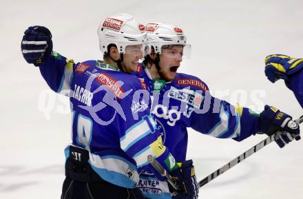 EBEL. Eishockey Bundesligal. EC VSV gegen EHC LIWEST Linz. Torjubel Andreas Wiedergut, Stefan Bacher (VSV). Villach, am 21.10.2012.
Foto: Kuess 


---
pressefotos, pressefotografie, kuess, qs, qspictures, sport, bild, bilder, bilddatenbank