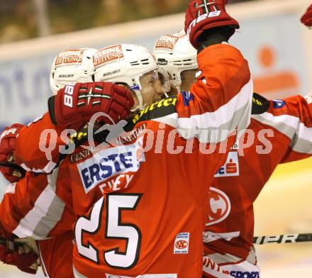 EBEL. Eishockey Bundesliga. EC KAC gegen HC TWK Innsbruck "Die Haie".   Torjubel KAc. Klagenfurt, am 21.10.2012.
Foto: Kuess 


---
pressefotos, pressefotografie, kuess, qs, qspictures, sport, bild, bilder, bilddatenbank