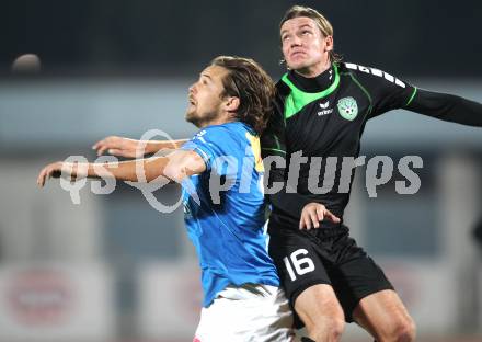 Fussball Regionalliga. VSV gegen Pasching. Michael Kirisits (VSV), Thomas Krammer (Pasching). Villach, am 25.10.2012.
Foto: Kuess
---
pressefotos, pressefotografie, kuess, qs, qspictures, sport, bild, bilder, bilddatenbank