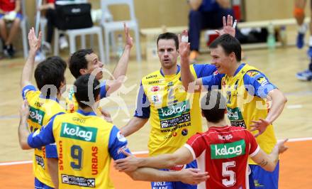 Volleyball. MEVZA. SK Aich/Dob gegen Kakanj. Jubel  (Aich/Dob). Bleiburg, 24.10.2012.
Foto: Kuess
---
pressefotos, pressefotografie, kuess, qs, qspictures, sport, bild, bilder, bilddatenbank