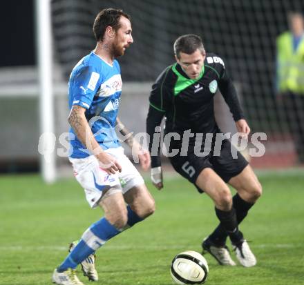 Fussball Regionalliga. VSV gegen Pasching. Rok Pavlicic (VSV), Mark Prettenthaler (Pasching). Villach, am 25.10.2012.
Foto: Kuess
---
pressefotos, pressefotografie, kuess, qs, qspictures, sport, bild, bilder, bilddatenbank