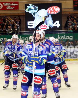 EBEL. Eishockey Bundesliga. EC VSV gegen KAC.  Jubel VSV. Villach, am 26.10.2012.
Foto: Kuess 


---
pressefotos, pressefotografie, kuess, qs, qspictures, sport, bild, bilder, bilddatenbank