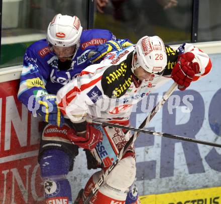 EBEL. Eishockey Bundesligal. EC VSV gegen KAC.. Markus Peintner, (VSV), Martin Schumnig (KAC). Villach, am 26.10.2012.
Foto: Kuess 


---
pressefotos, pressefotografie, kuess, qs, qspictures, sport, bild, bilder, bilddatenbank