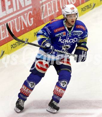 EBEL. Eishockey Bundesliga. EC VSV gegen KAC. John Hughes (VSV). Villach, am 26.10.2012.
Foto: Kuess 


---
pressefotos, pressefotografie, kuess, qs, qspictures, sport, bild, bilder, bilddatenbank