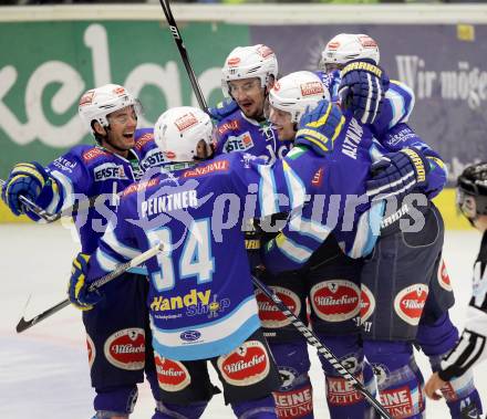 EBEL. Eishockey Bundesliga. EC VSV gegen KAC. Torjubel VSV. Villach, am 26.10.2012.
Foto: Kuess 


---
pressefotos, pressefotografie, kuess, qs, qspictures, sport, bild, bilder, bilddatenbank