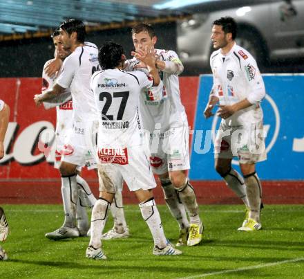 Fussball. Bundesliga. RZ Pellets WAC gegen SK Puntigamer Sturm Graz.  Torjubel WAC. Wolfsberg, 27.10.2012.
Foto: Kuess

---
pressefotos, pressefotografie, kuess, qs, qspictures, sport, bild, bilder, bilddatenbank