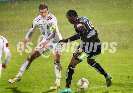 Fussball. Bundesliga. RZ Pellets WAC gegen SK Puntigamer Sturm Graz.  Michael Sollbauer, (WAC),  Richard Sukuta  (Graz). Wolfsberg, 27.10.2012.
Foto: Kuess

---
pressefotos, pressefotografie, kuess, qs, qspictures, sport, bild, bilder, bilddatenbank