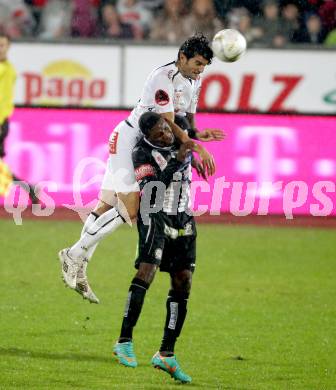 Fussball. Bundesliga. RZ Pellets WAC gegen SK Puntigamer Sturm Graz.  Solano, (WAC), Richard Sukuta  (Graz). Wolfsberg, 27.10.2012.
Foto: Kuess

---
pressefotos, pressefotografie, kuess, qs, qspictures, sport, bild, bilder, bilddatenbank